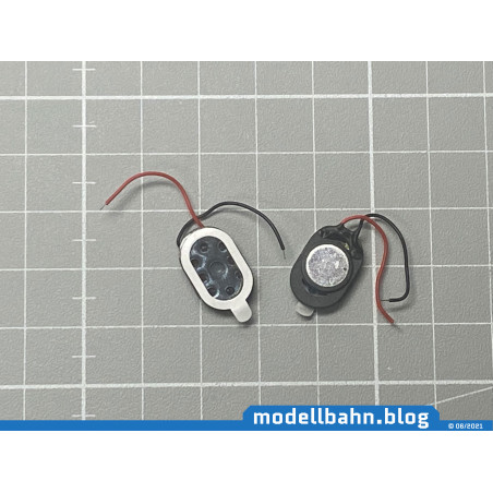Miniature speaker 15x10x3.5mm and 8Ohm / 1Watt
