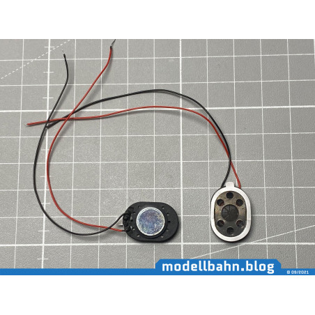 Miniature speaker 20x14x4mm with 8 ohms and 1 watt