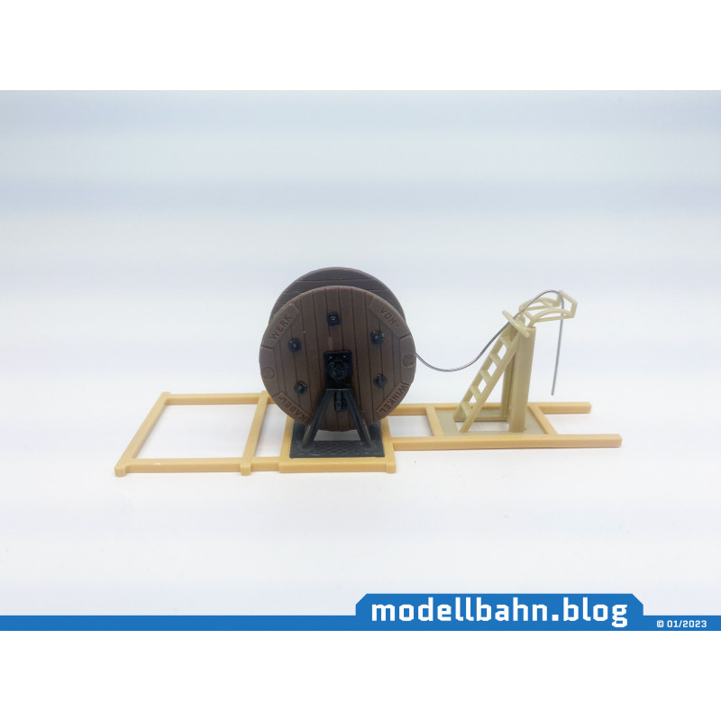 Contact wire construction frame as a creative wagonload from Märklin 39940 H0 / 1:87 Contact wire construction frame as a creative wagonload from Märklin 39940 H0 / 1:87